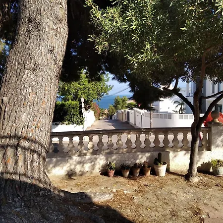 Alpstuga Casa Cerca De Playas Y Calas De *
