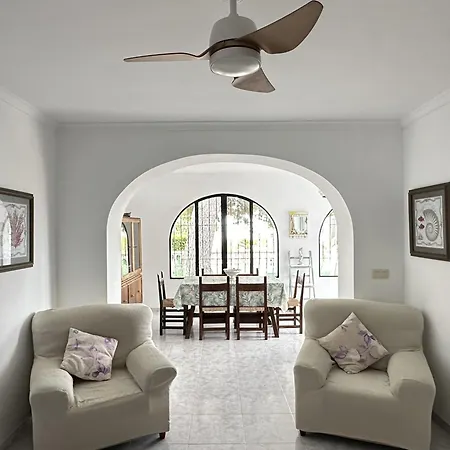 Casa Cerca De Playas Y Calas De Chalet Calp