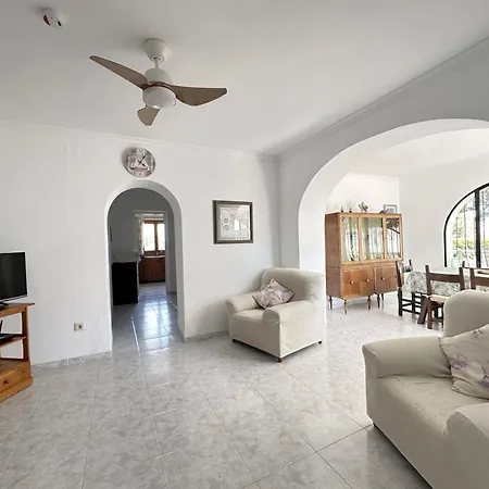 Chalet Casa Cerca De Playas Y Calas De Calp